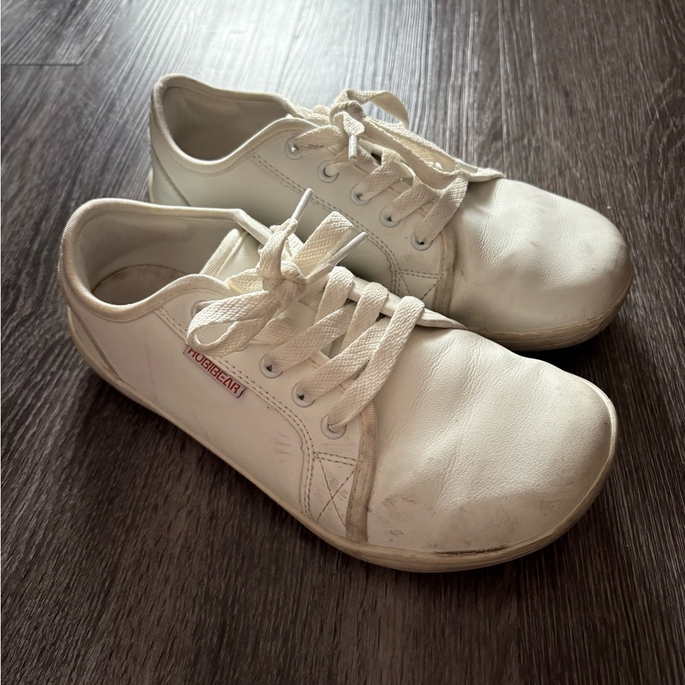 Hobibear White Barefoot Sneakers